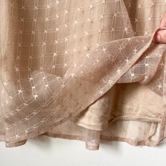 Anthropologie Lilka Embroidered Tulle Sequin Beaded Tee Top Womens Medium Boho - Picture 7 of 16